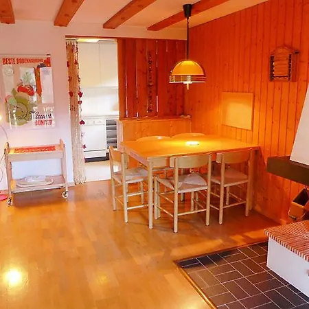 Sleeps 6 Pool Apartment